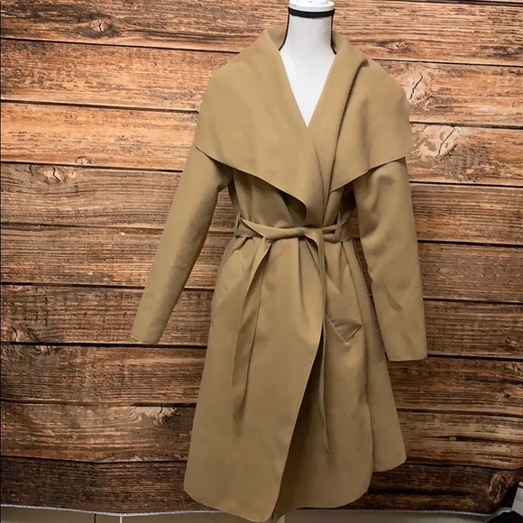 NWT Pretty Little Thing• Camel Waterfall Coat - Picture 3 of 7